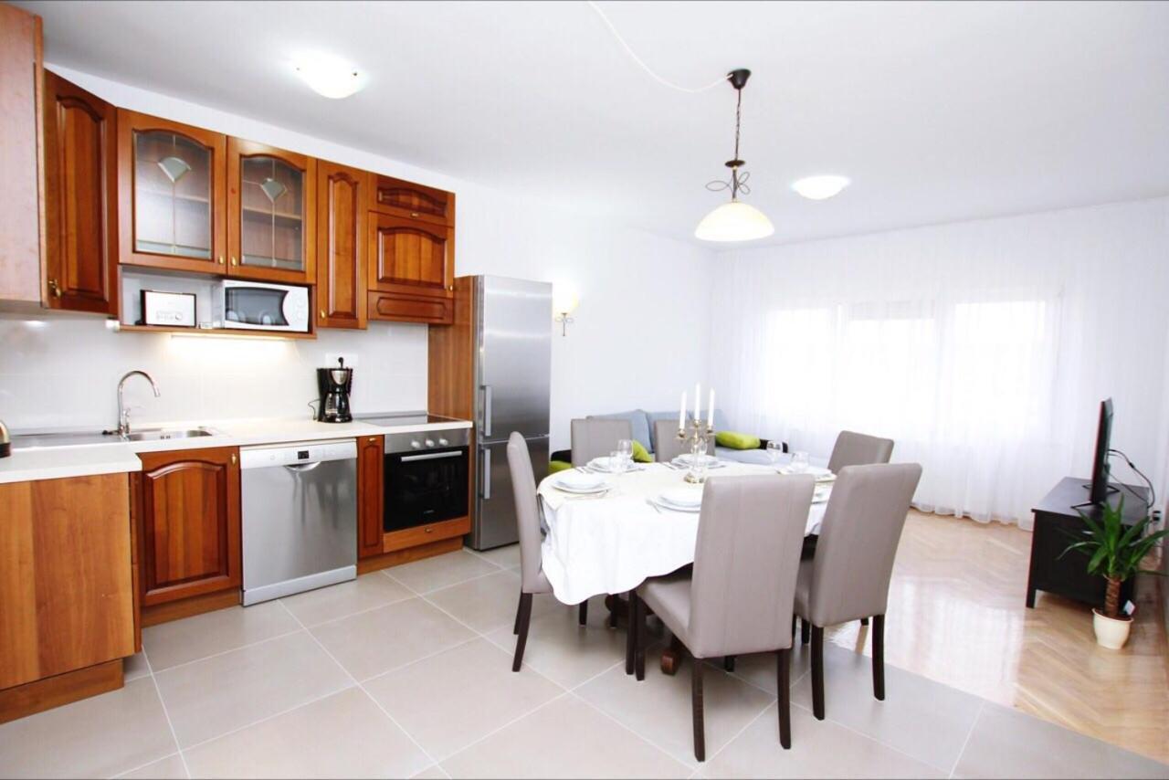 Apartmant Milan Trogir Exteriör bild